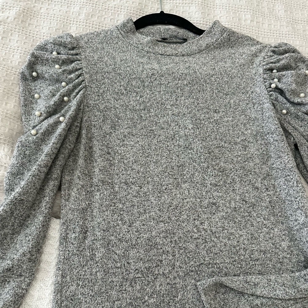 Zara Heather Gray Knit Top